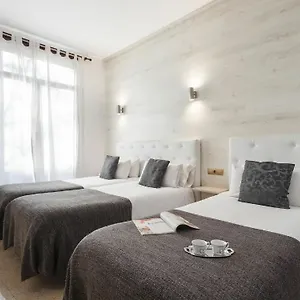 Aparthotel Rambla108 ***